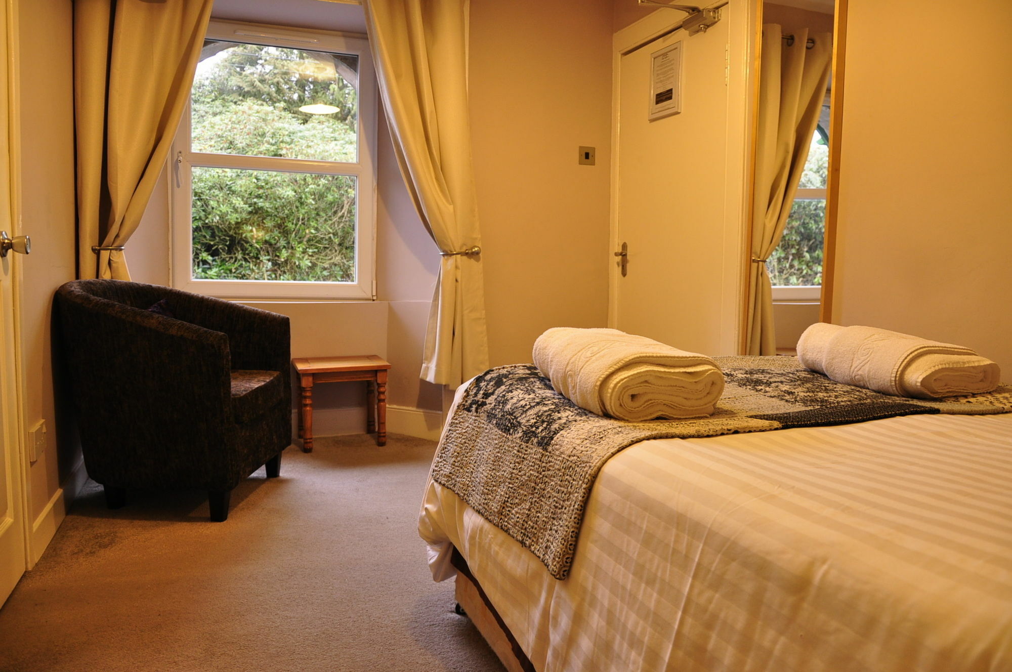 Ben Lawers Hotel Extérieur photo